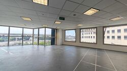 Centennial Tower (D1), Office #566799261